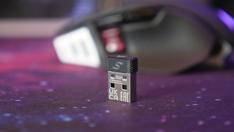 Slipstream USB dongle - Corsair M65 RGB Ultra.jpg